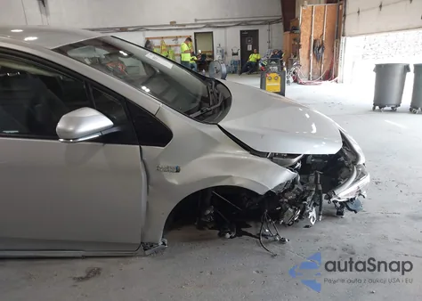 2021 Toyota Prius Prime Xle из США, поврежденный, VIN JTDKAMFP7M3179112